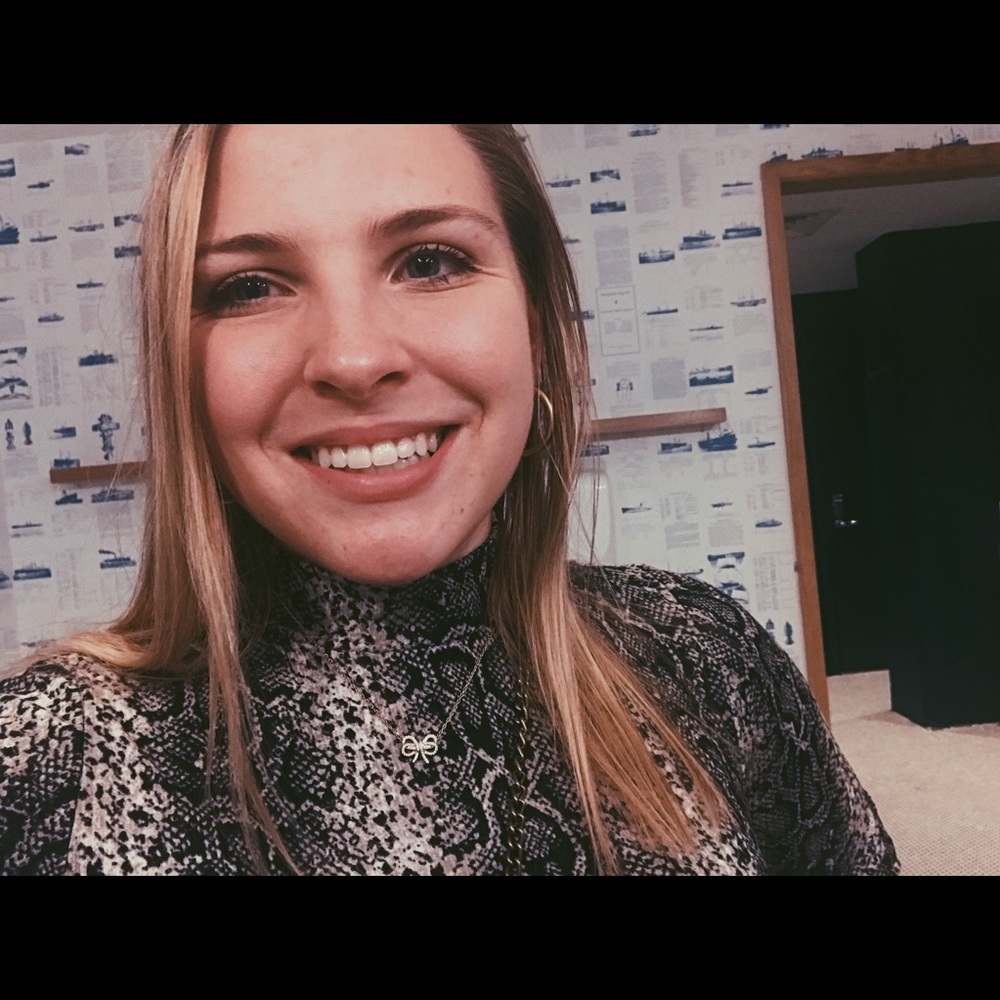 Meet your Posher, Annalee